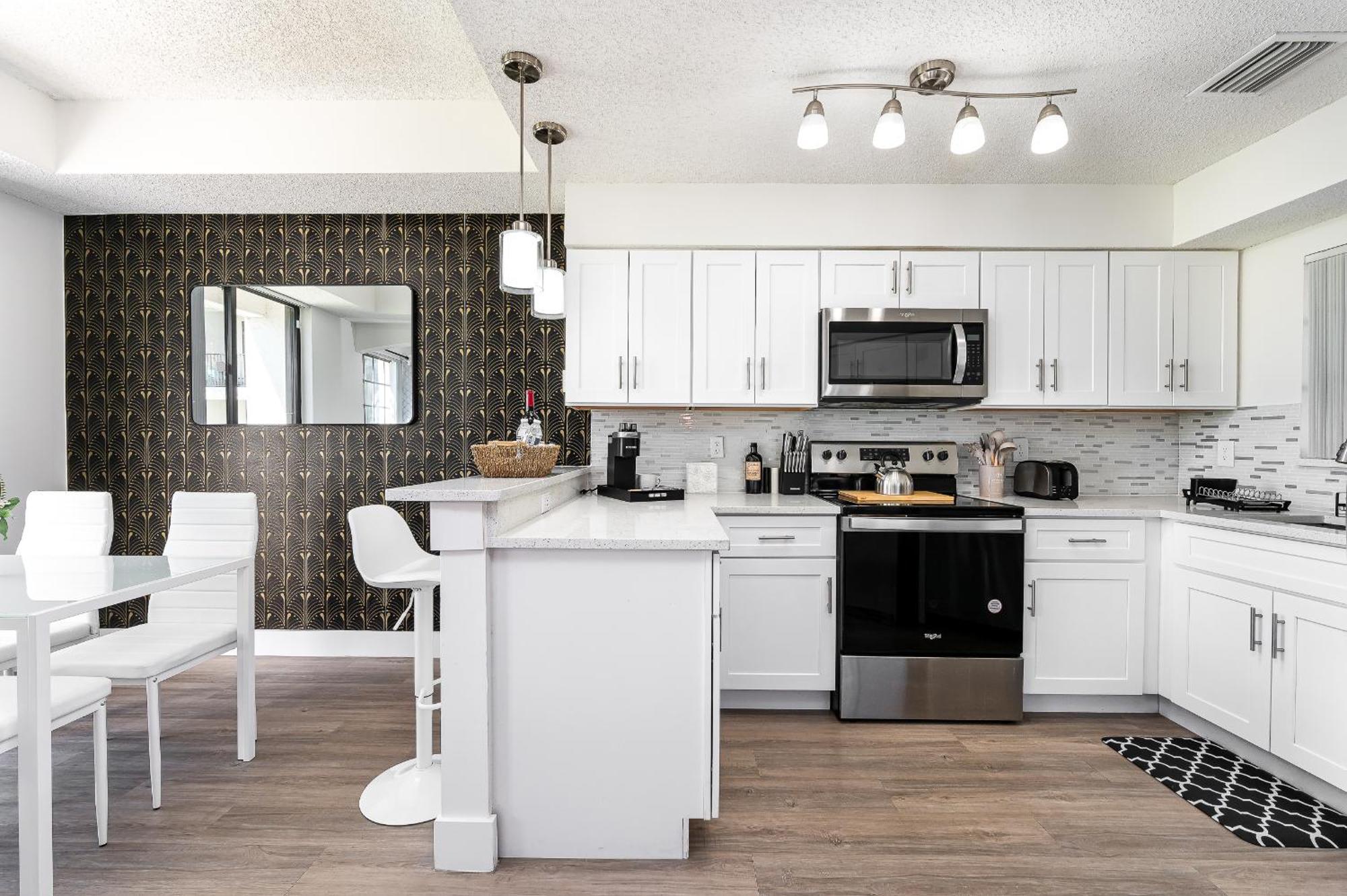 Newly Renovated Townhome With King Bed Delray Beach Exterior photo